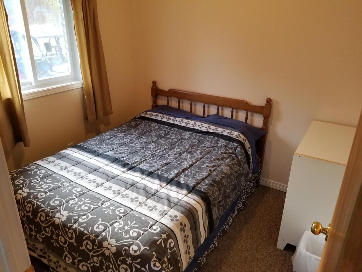 All Star Resort Madawaska 外观 照片